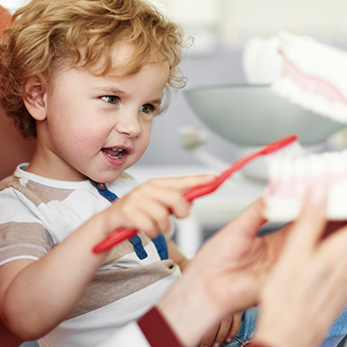 Brushing routine of child